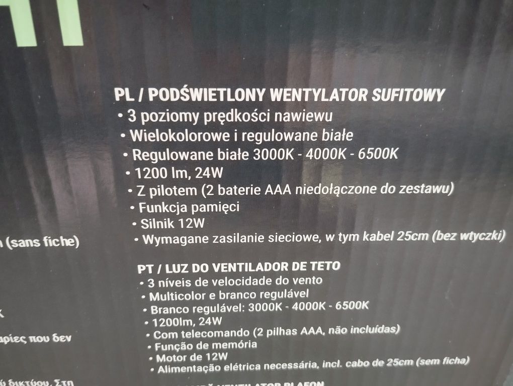 Lampa sufitowa z wentylatorem RGB z pilotem 45 x 15 cm | 1200 lumenów