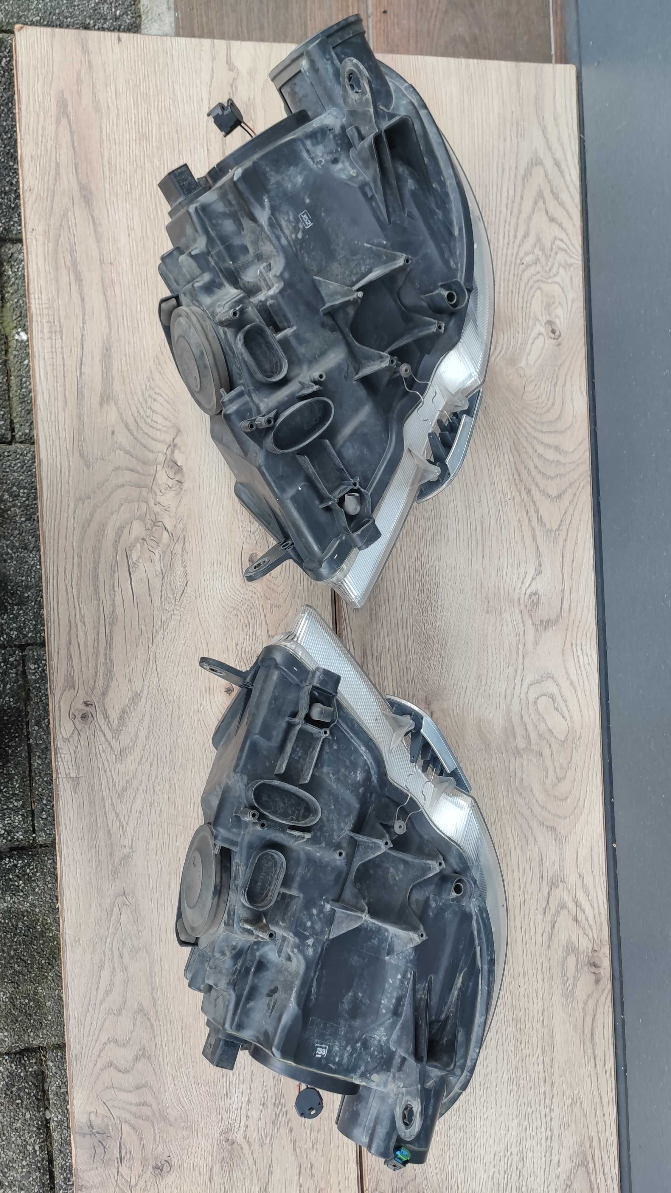 Lampa skoda superb zwykla soczewka komplet