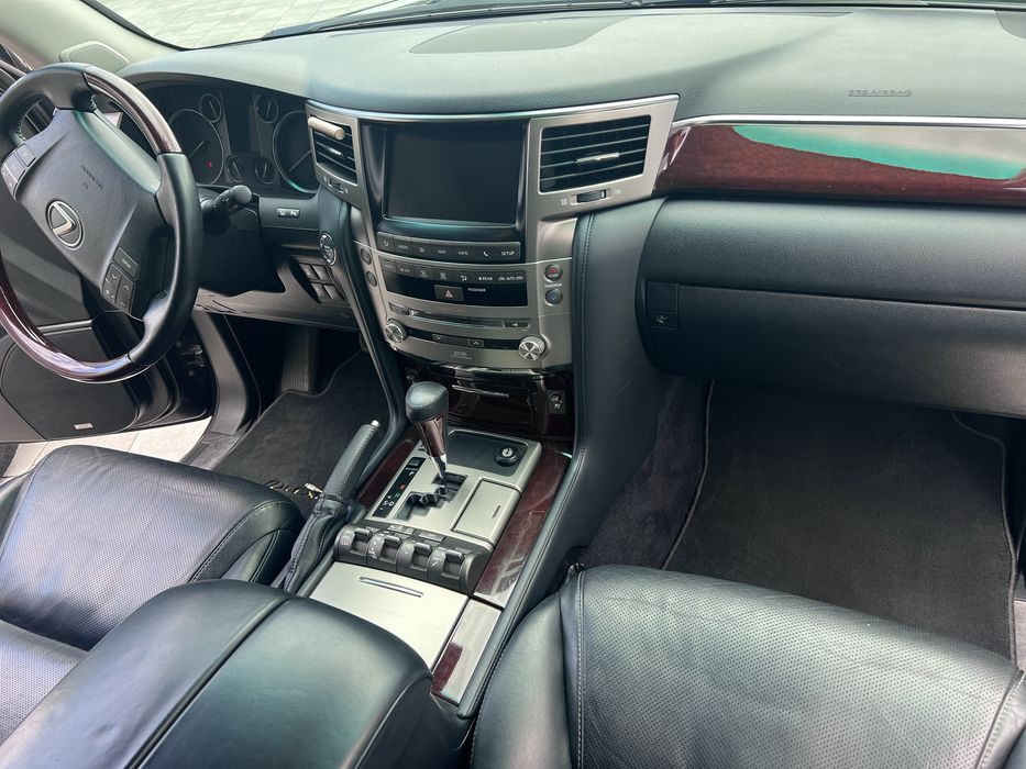 Lexus LX 570 ідеал