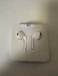 Наушники earpods lightning Apple iphone оригинал