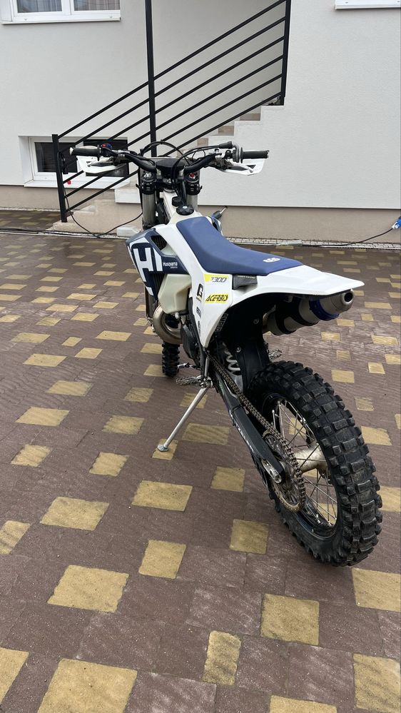 Мотоцикл крос ендуро Husqvarna TE300I