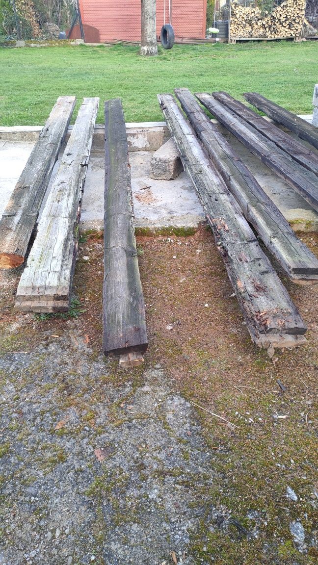 Stare belki ze stodoły - belka drewniana
