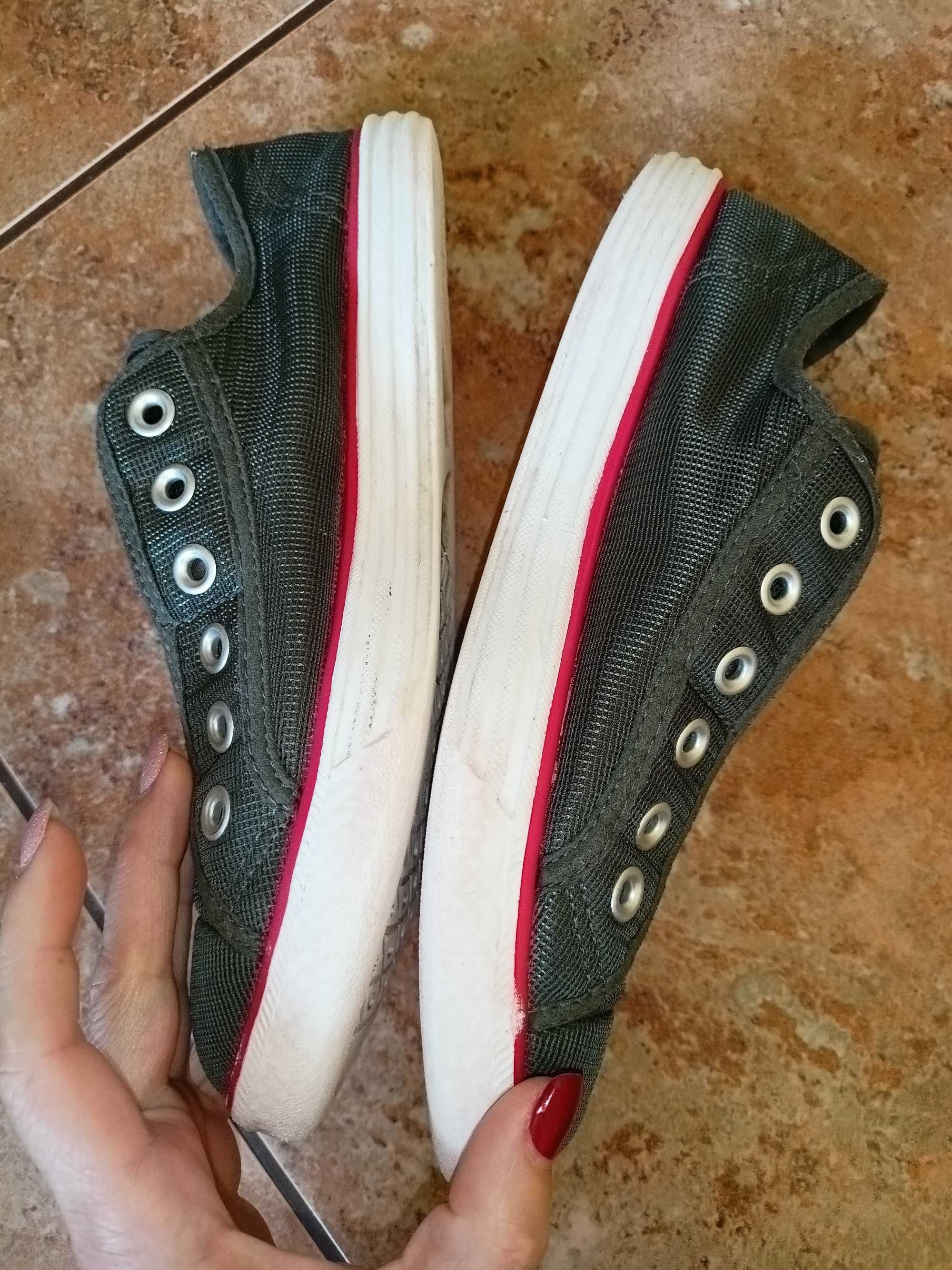 Trampki sneakersy Converse (rozmiar39