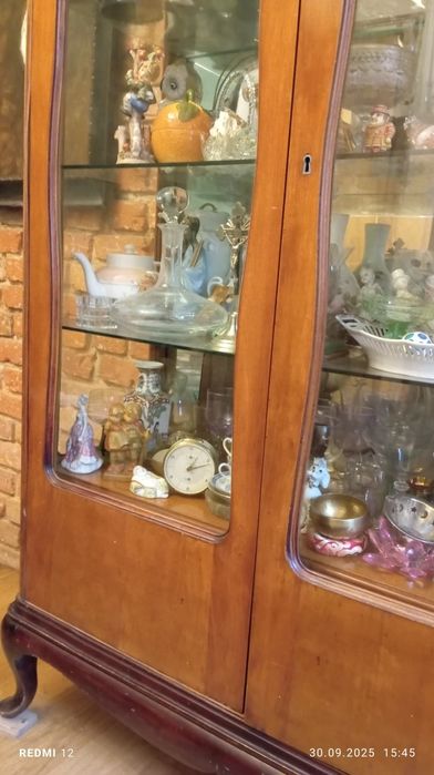 OrzechowSecesja 160x110x40cm witryna oszklone z lustrem secesja