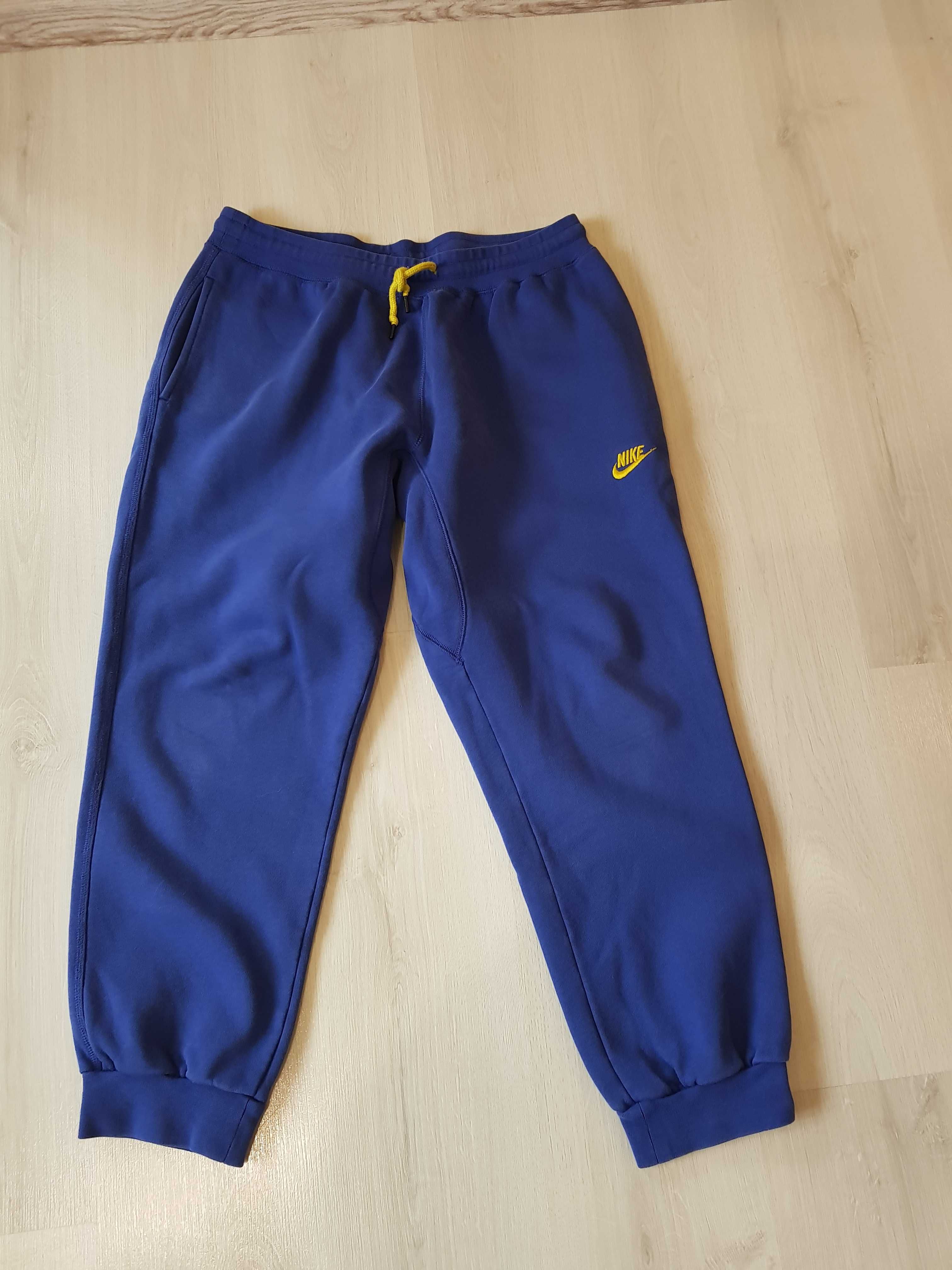 Штани Nike AW77 Cuff FLC ТРИКОТАЖ