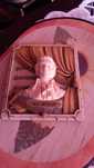 W.A. MOZART Alabaster 14,5 cm X 17 cm.