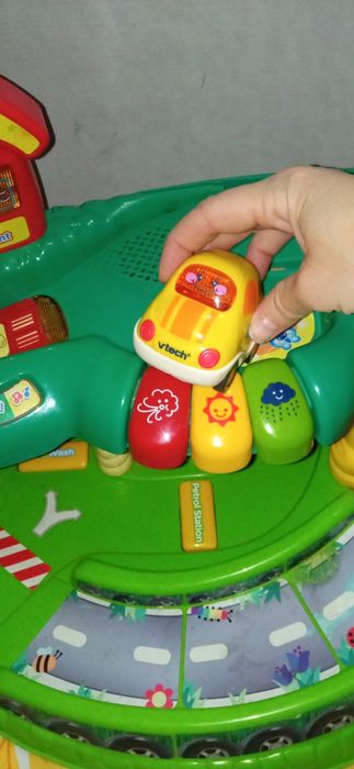 Парковка гараж спуск фірма Втеч