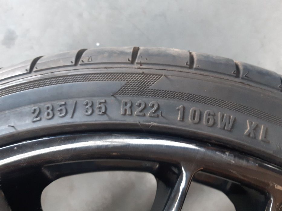 Koła/ komplet kół Audi Q7 R22