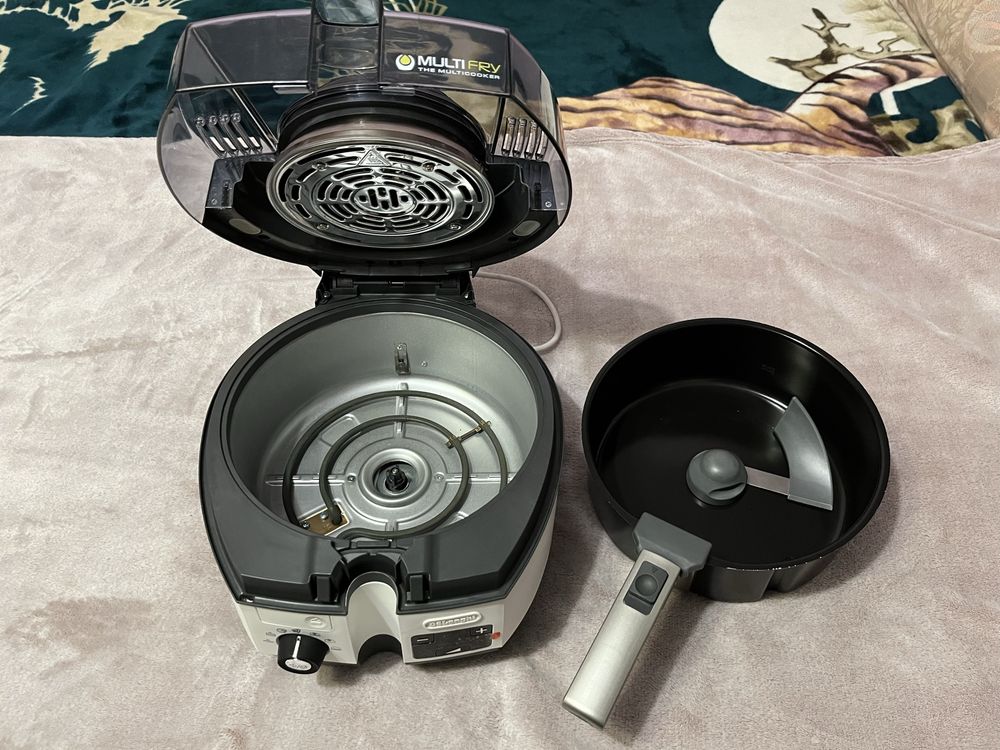 Мультиварка DeLonghi FH 1394/2 W MultiCooker