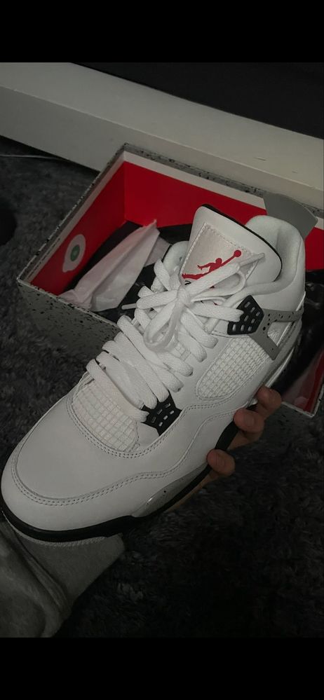 Nike Air Jordan 4 White cement