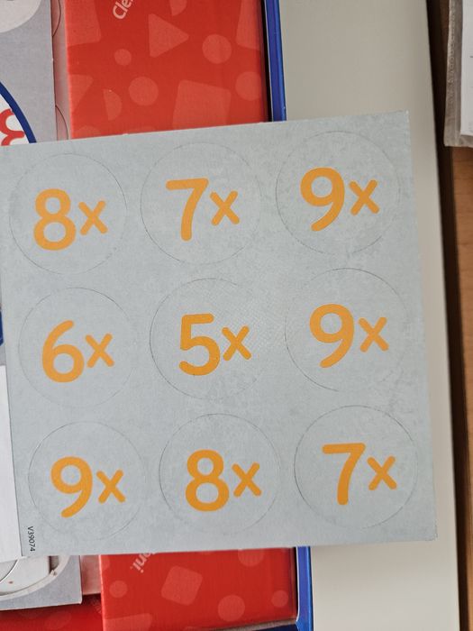 Jogo infantil -Descobre os Numeros- 6 a 8 anos
