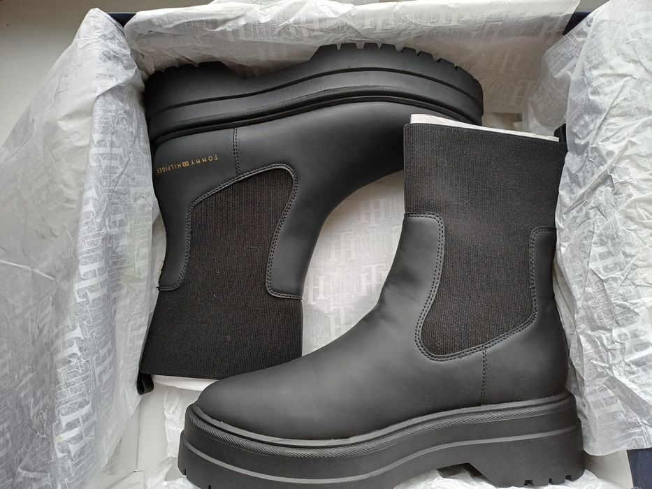 Челсі жіночі Tommy Hilfiger Chunky cleat rain р-ри 36,39,40 Оригінал