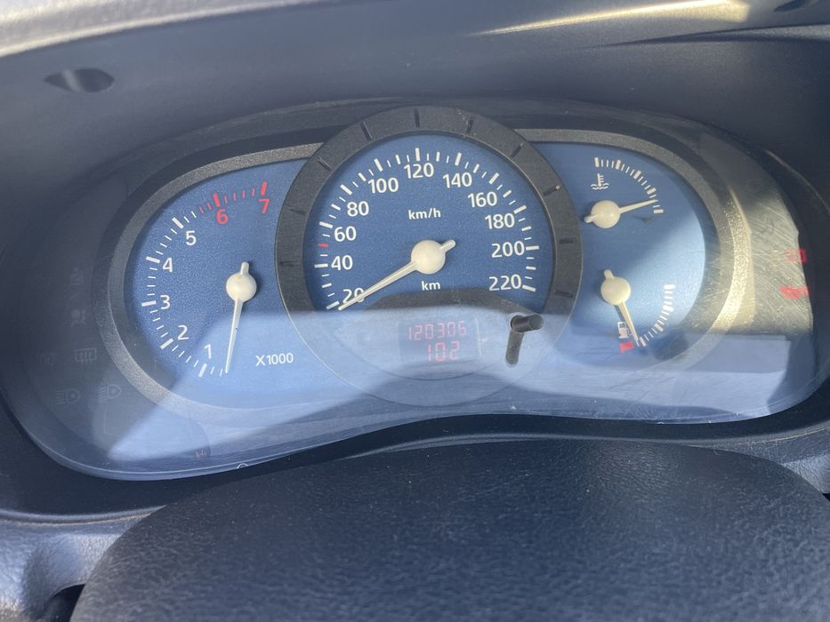 Dacia Solenza Дачія Соленза