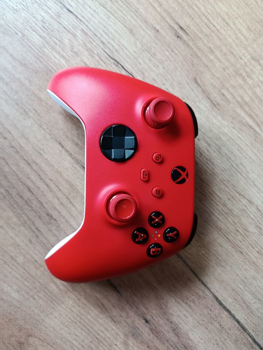 Pad oryginalny Xbox One stan bardzo dobry