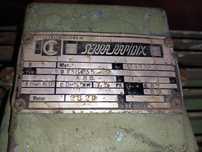 Vende se Motor trifásico