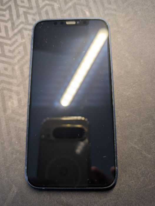 iPhone 12 64 GB blue