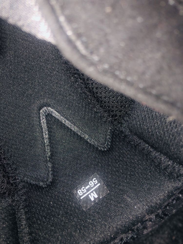 Kask jezdziecki w idealnym stanie