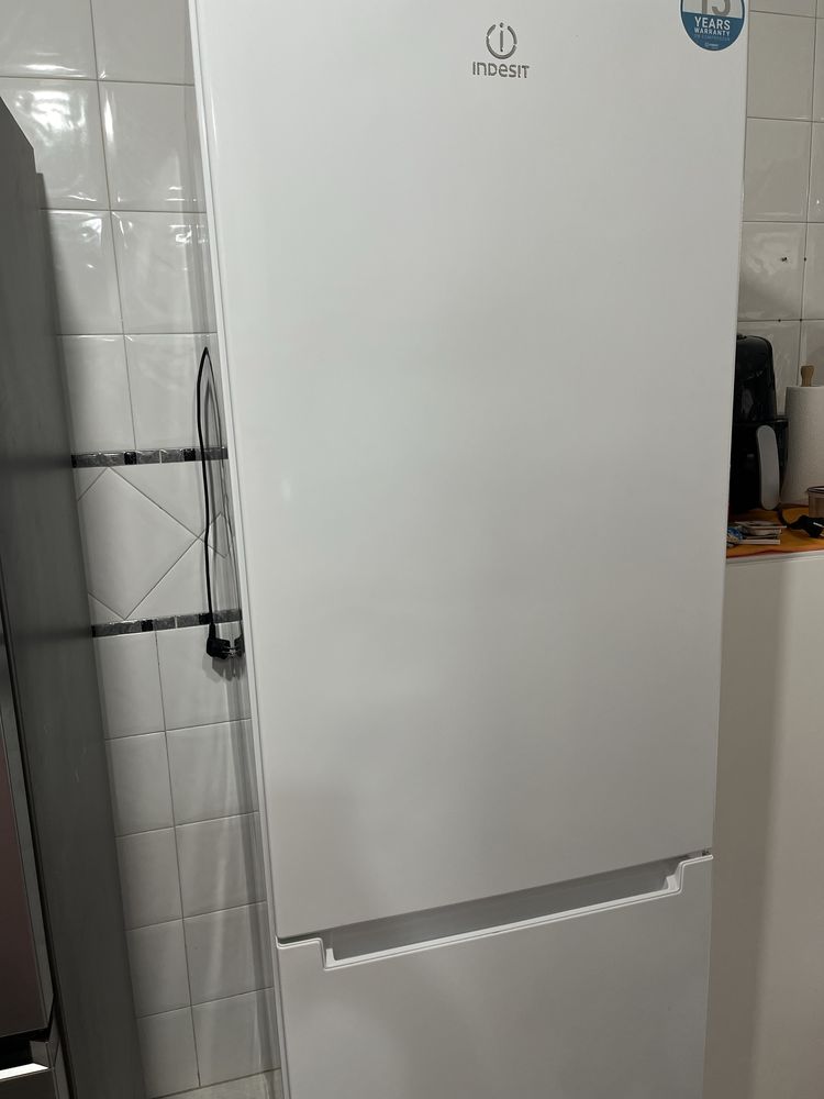 Frigorifico indesit