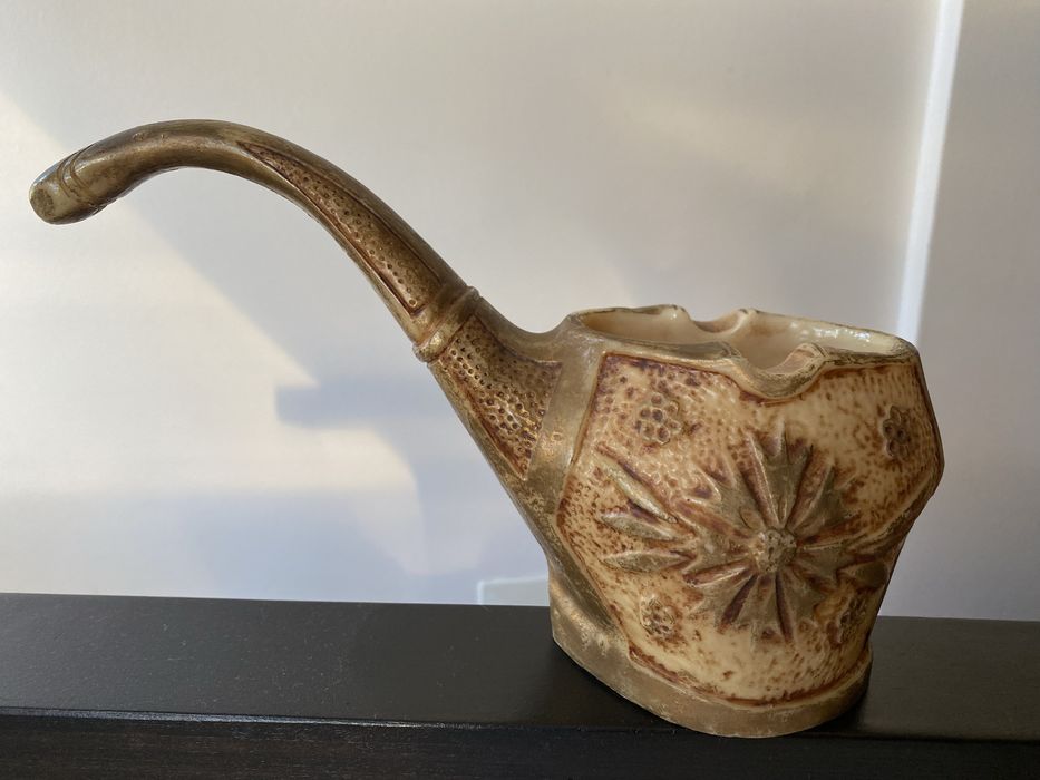 Cinzeiro em forma de Cachimbo pintado à mão