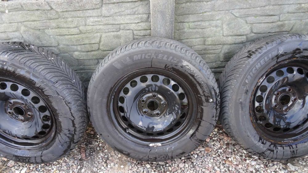 Opony zimowe Volskwagen 5x112 stalówki R16 (19)