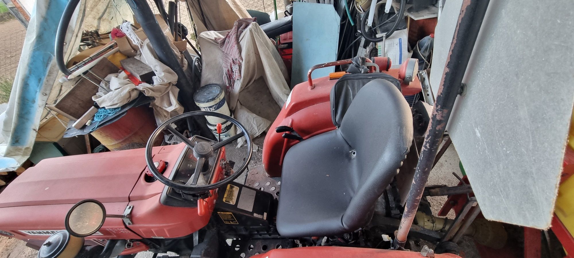 Trator yanmar ym 246d
