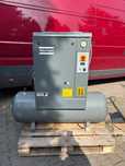 Kompresor srubowy Atlas Copco 2.2kW 10 bar zbiornik 200l