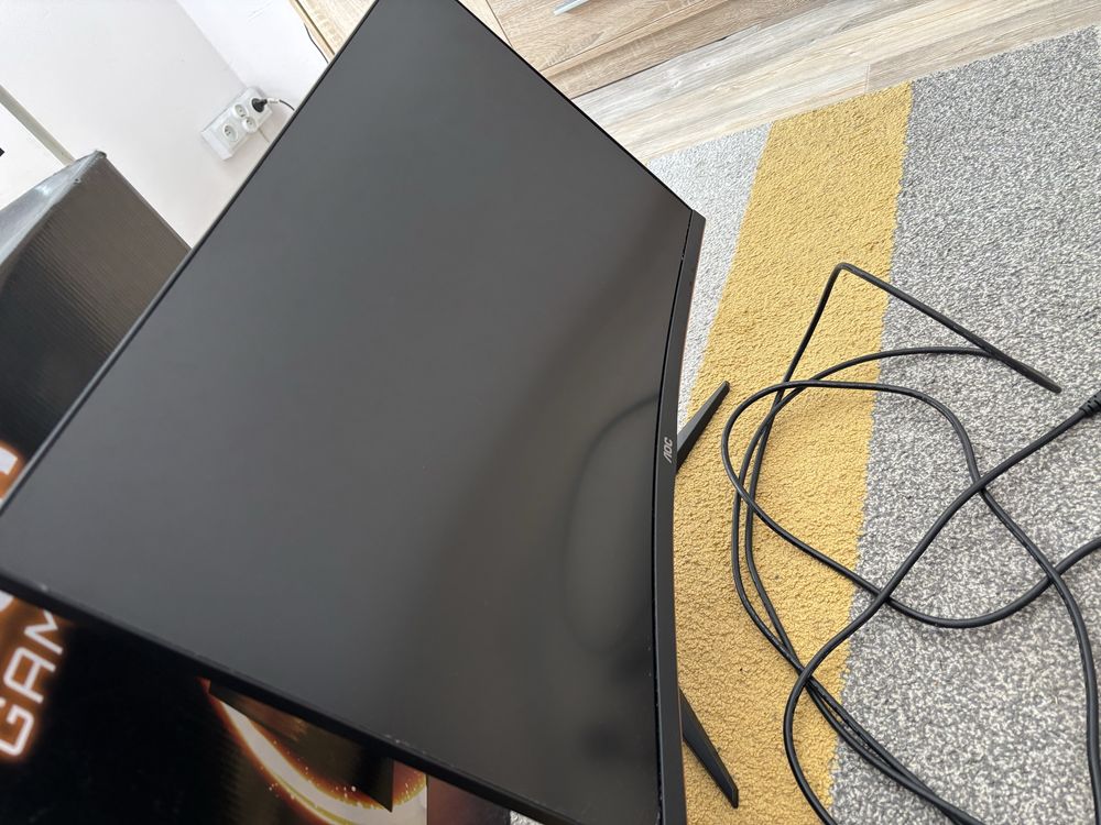 Monitor AOC G2 C27G2ZE 27” zakrzywiony ekran