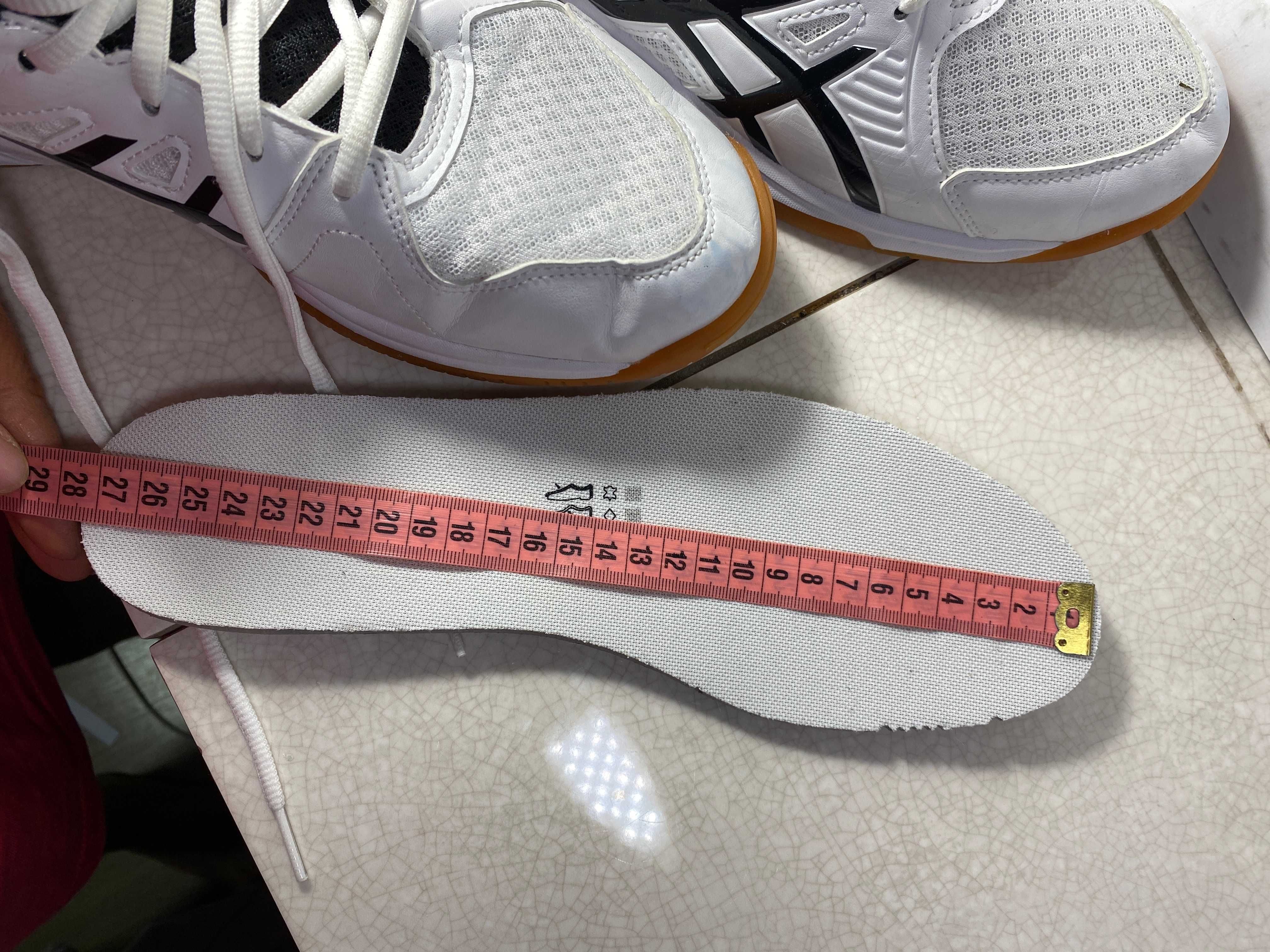 Asics UPCOURT 3 кроссовки мужские 43,5р 27,5см оригинал