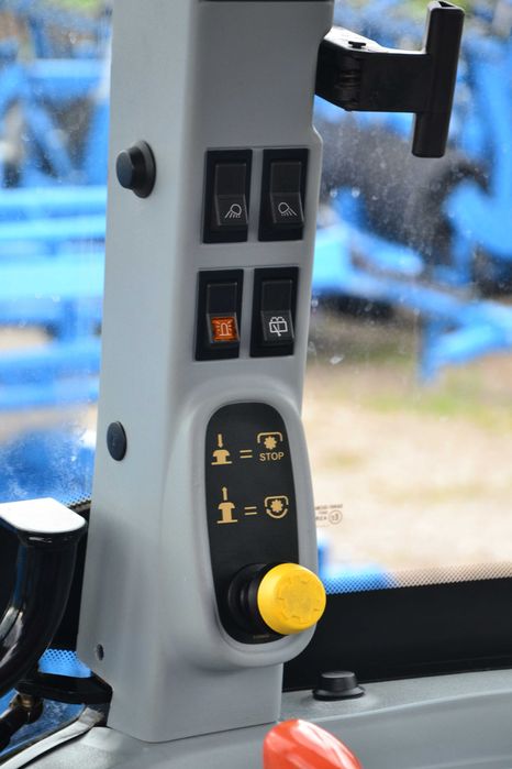 New Holland T5040 , 2013r , 1420Mth, jak nowy , oryginał