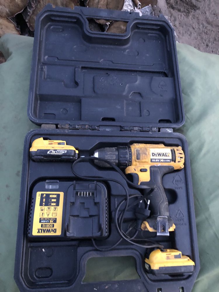 Продам шуруповерт девольт. Dewalt
