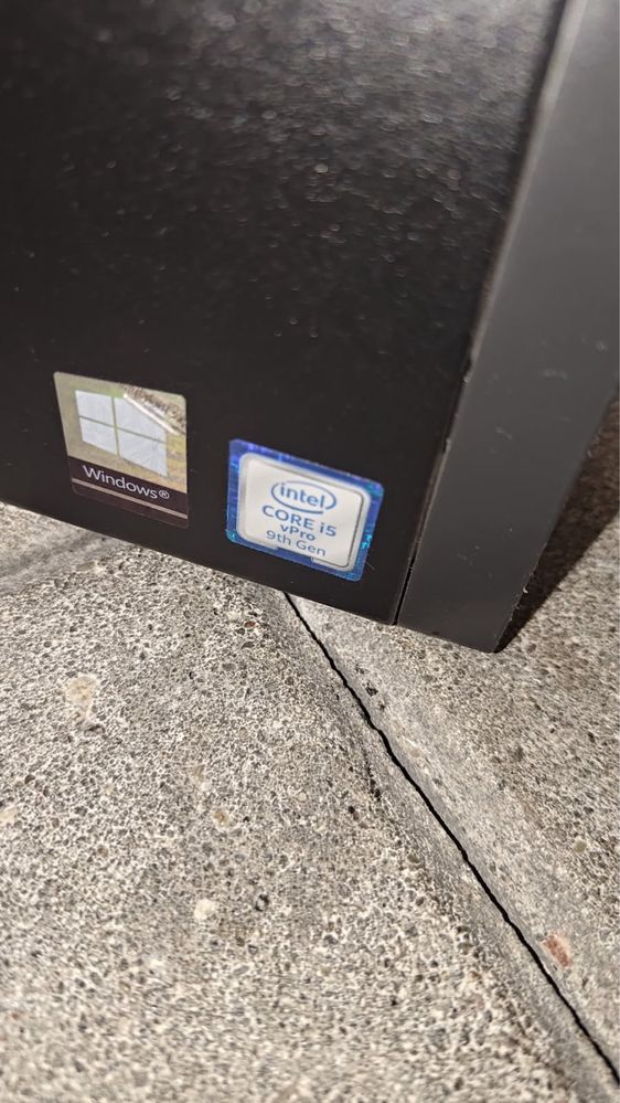 Desktop Lenovo ThinkCentre intel i5- 9 generacji ssd 256GB/8GB RAM