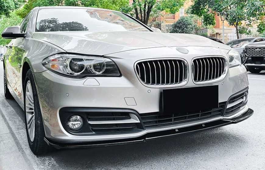 DOKŁADKA ZDERZAKA ZWYKŁY DLA BMW F10 F11 2015/2017 LIFT czarny połysk