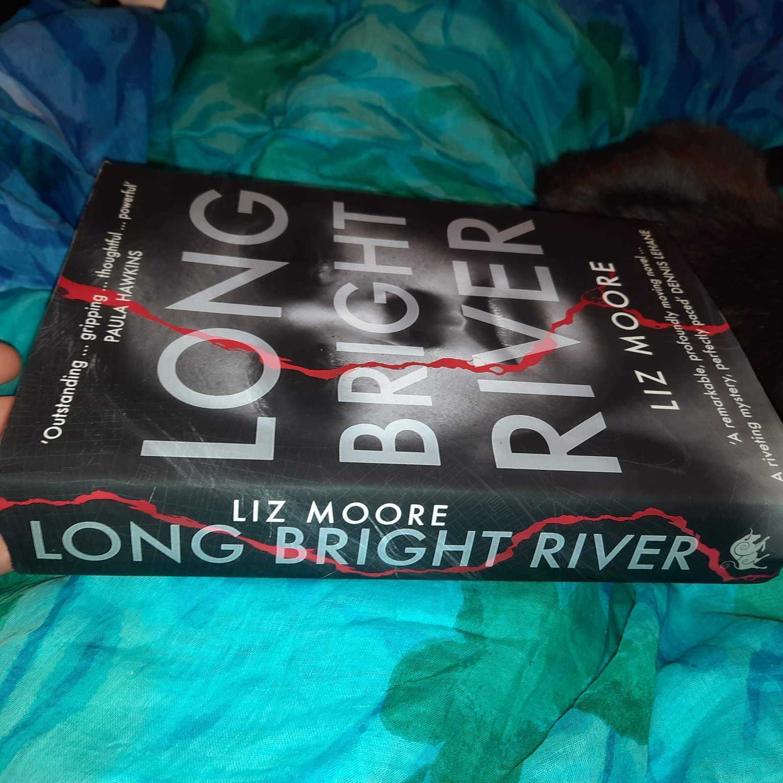 книга английский Long Bright River Liz Moore Лиз Мур светлая река