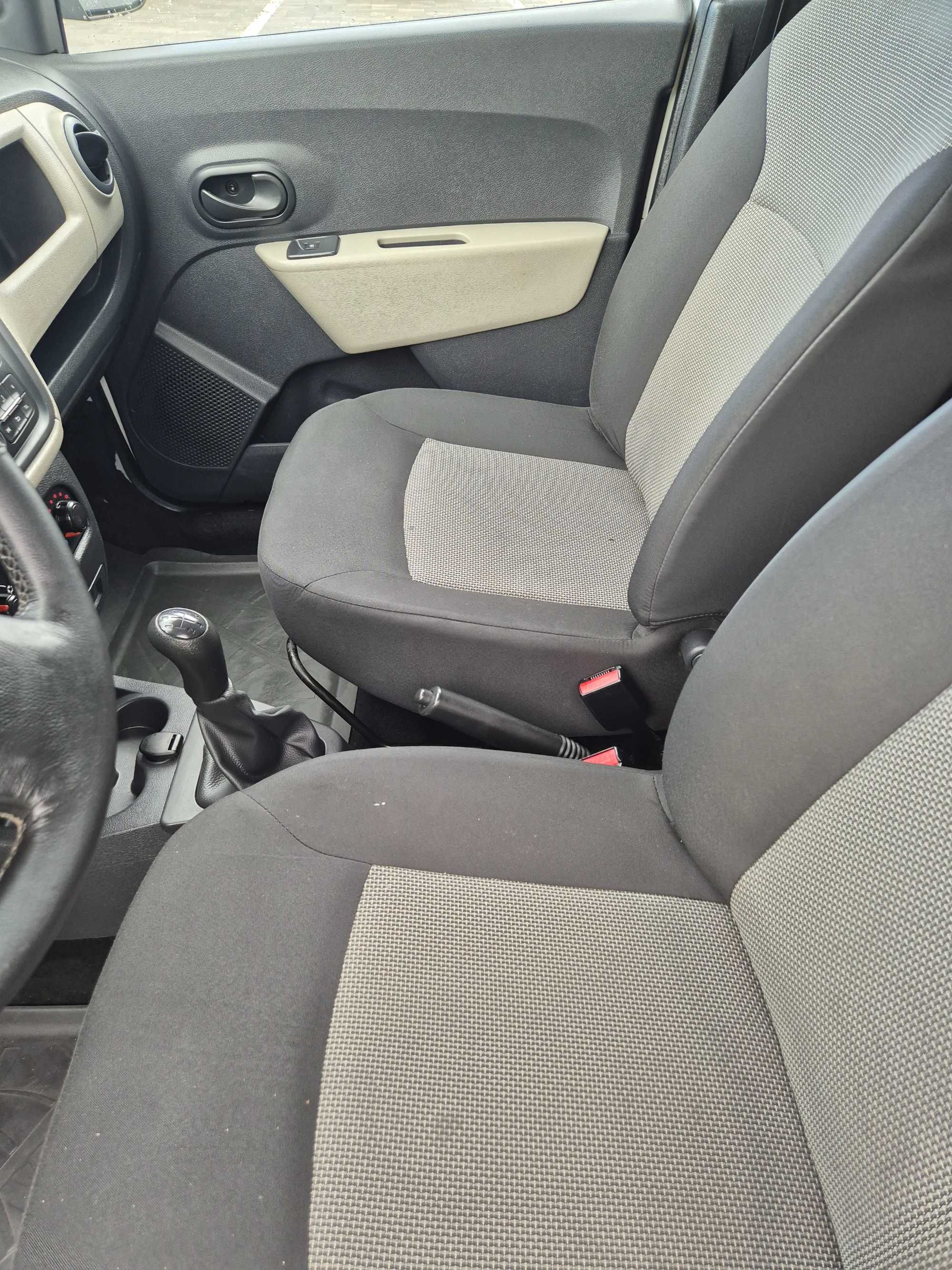 Dacia Doker 1,5DCI bagażnik, hak Faktura23%