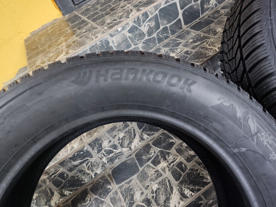 Шини,резина,зимова Hankook winter icept evo3 Пара ціна за шт. Нові