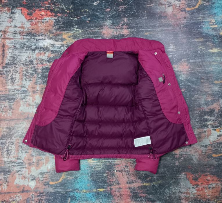 Жіночий вінтажний пуховик Nike