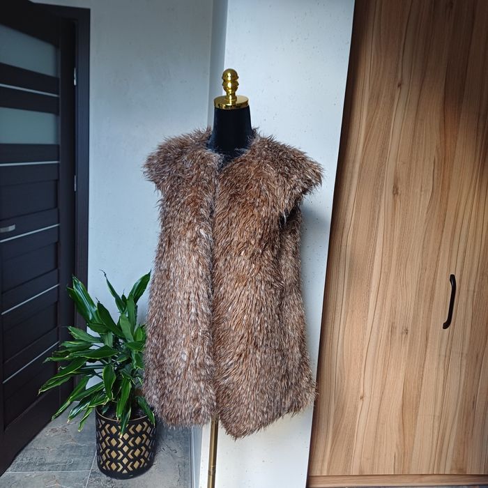 Kamizelka Bezrękawnik Zara L futerko