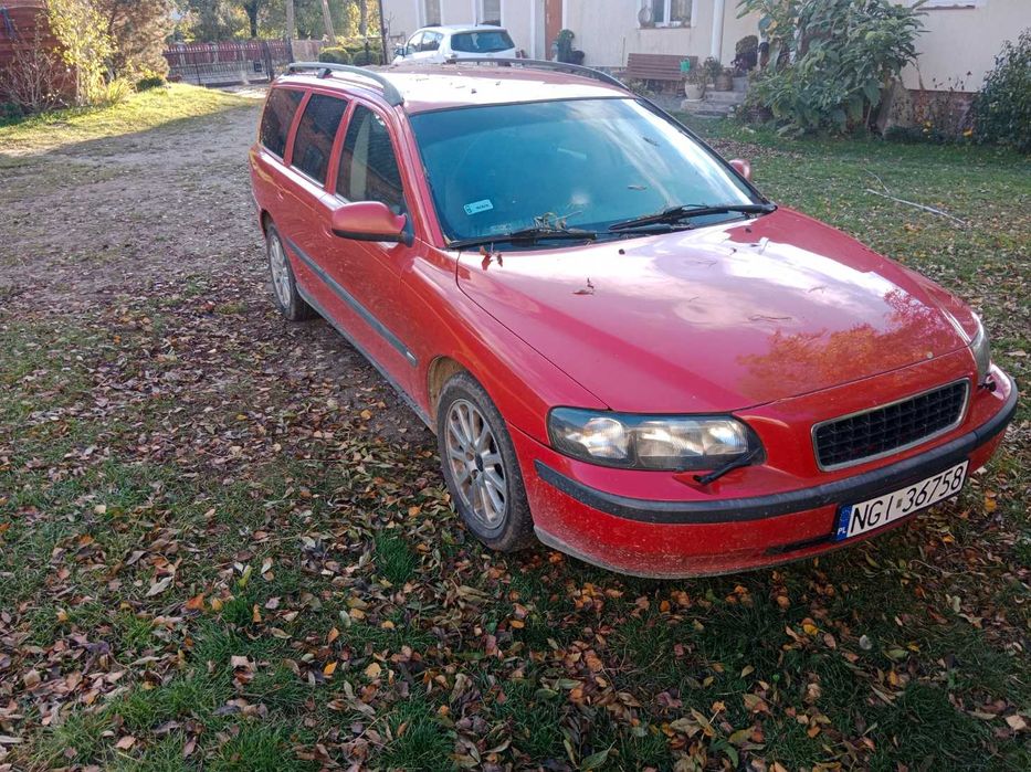 Volvo v70 2.5 benzyna 250KM uszkodzony silnik
