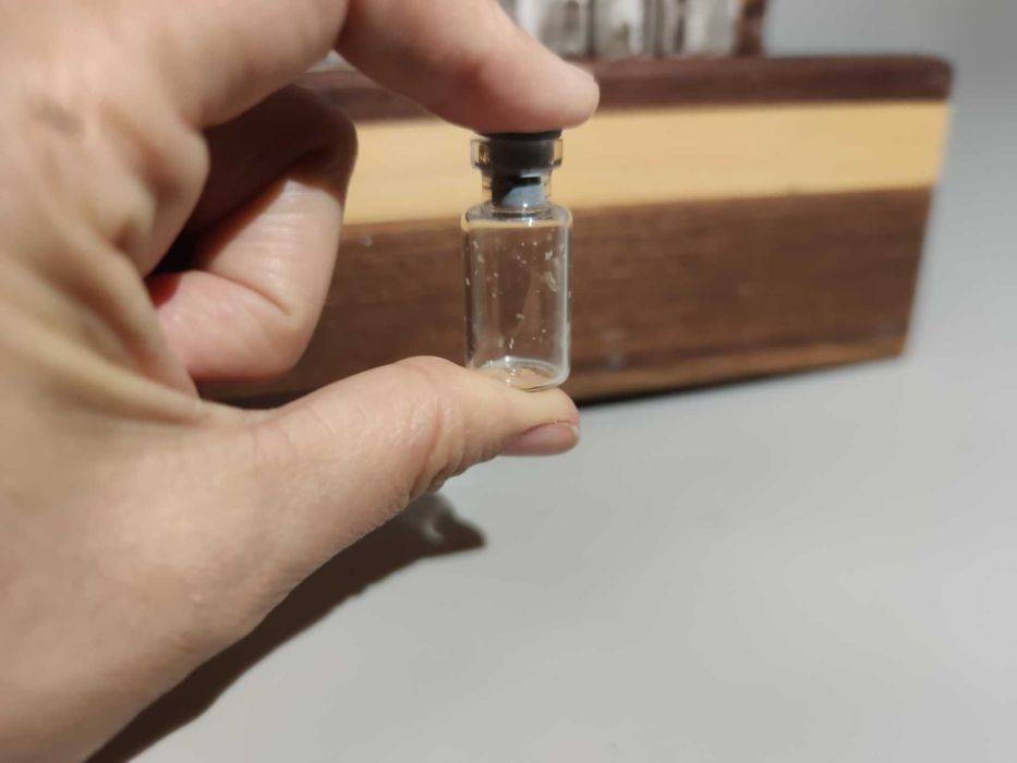 Маленькі баночки для декору