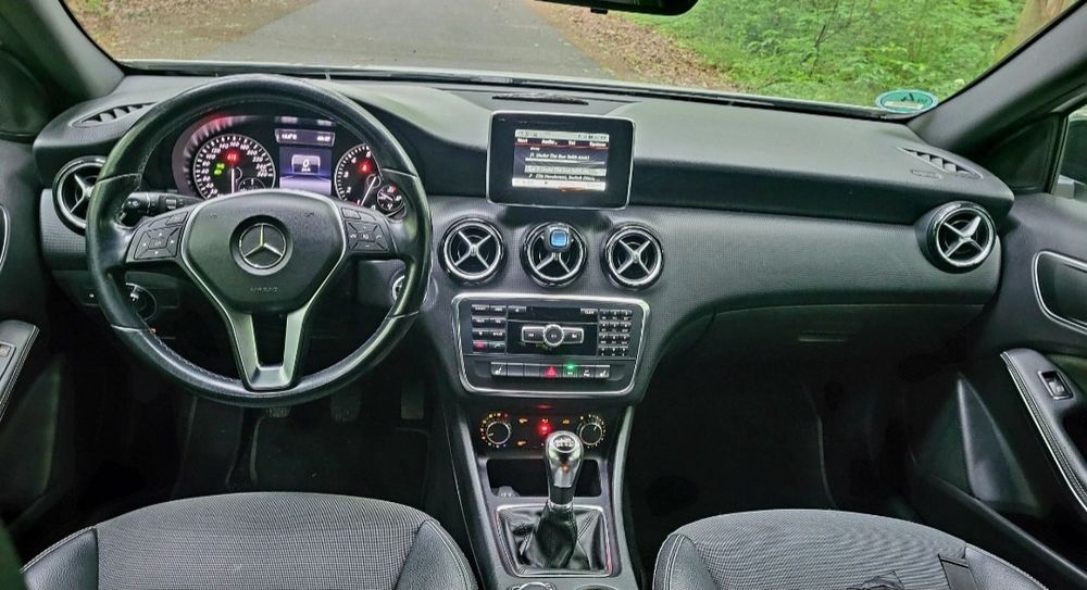 Mercedes-Benz A 180 Navi Radar Led Polecam