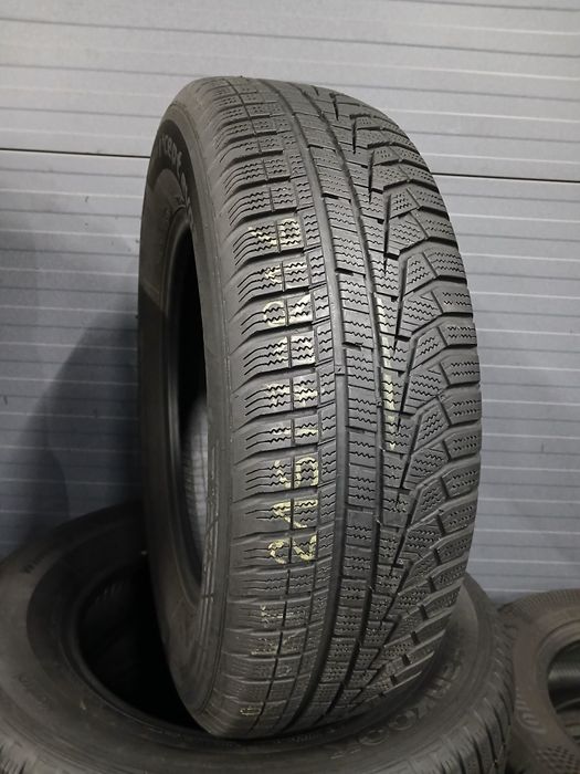 Зимові Шини БВ  215/70 R16  HANKOOK  Winter I*cept EVO 2 SUV  Склад