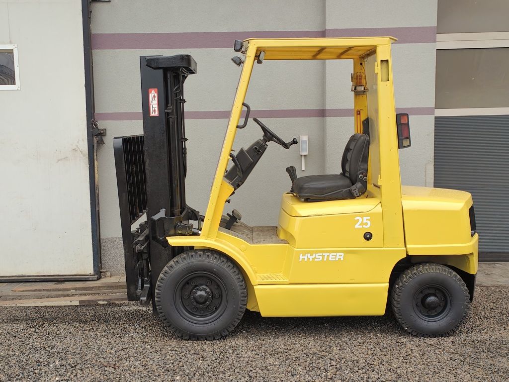 Wózek widłowy Hyster H2.50XM Benzyna Wolny Skok Pompowane Opony