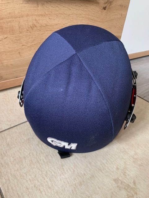 Kask do krykieta z kratką GM Gunn & Moore 54-59 cm JUNIOR