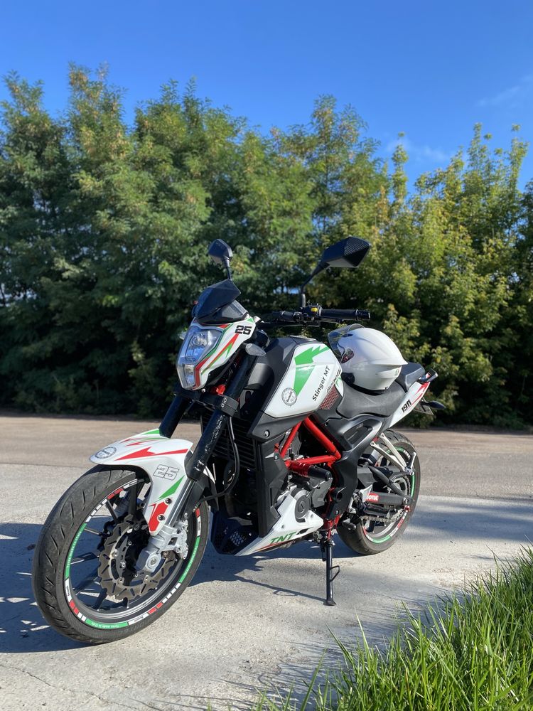 Benelli tnt 250