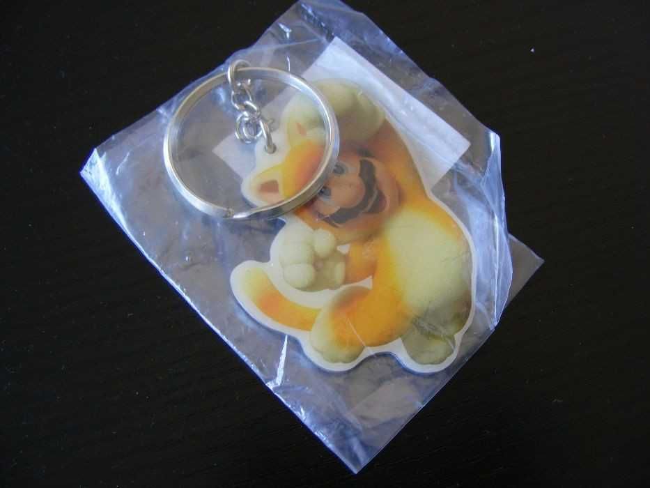 NOVO - Porta-Chaves Jogo Super Mario 3D World - METÁLICO