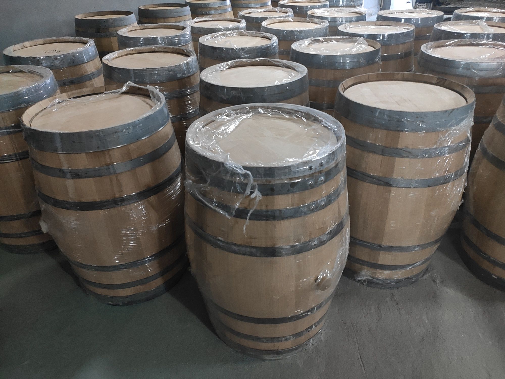 Barricas madeira de carvalho recuperadas 225L