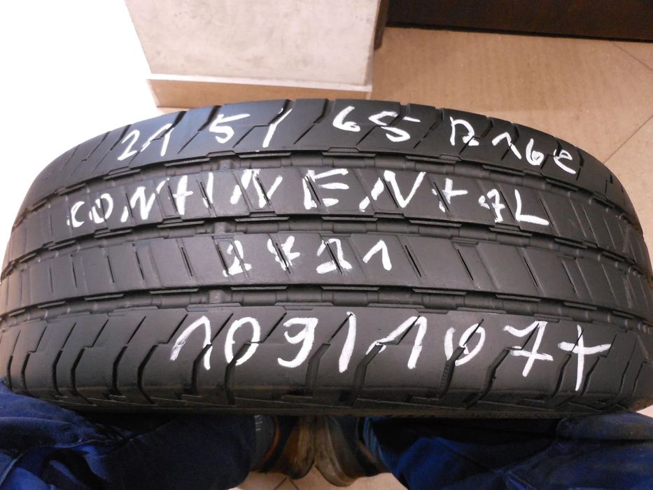 Opona pojedyńcza 215/65r16c continental conti van contact 100 7,5mm lato