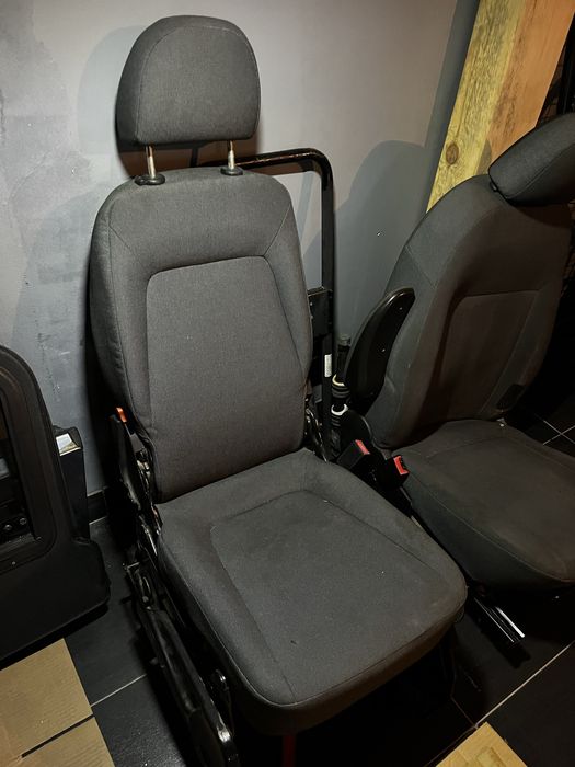 Fiat Doblo II  FL fotele, przegroda i inne
