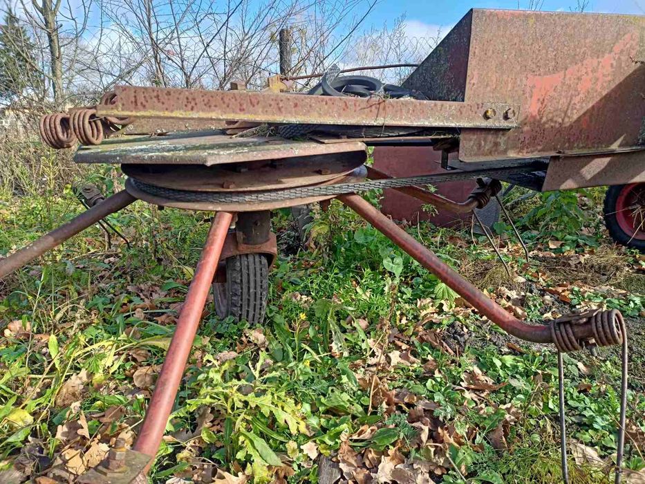 Продам сеноворушилку