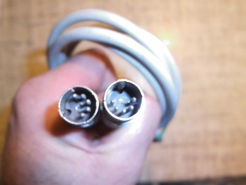 Kabel przewód obustronnie wtyki DIN